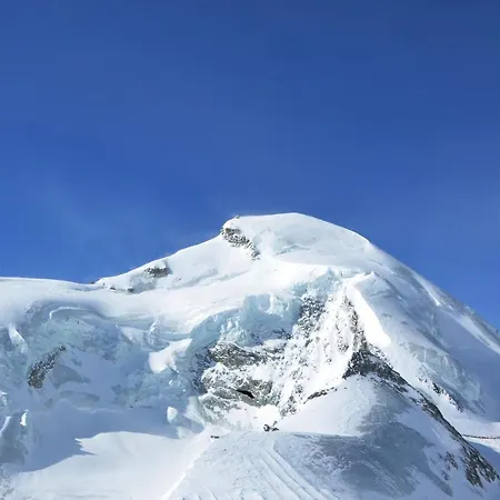 Les Amis Ξενοδοχείο