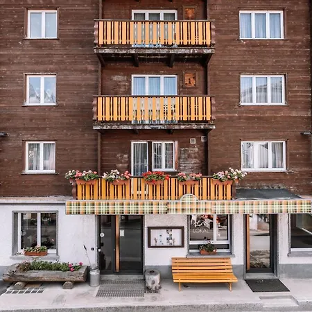 Les Amis 3* Saas-Fee