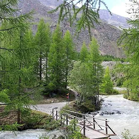 Szálloda Les Amis Saas Fee