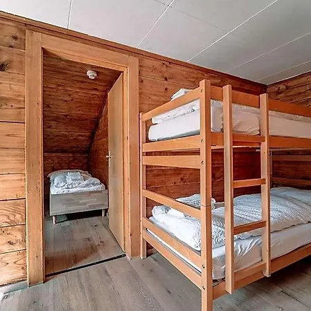 Les Amis Hotell
