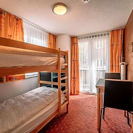 Les Amis Hotel